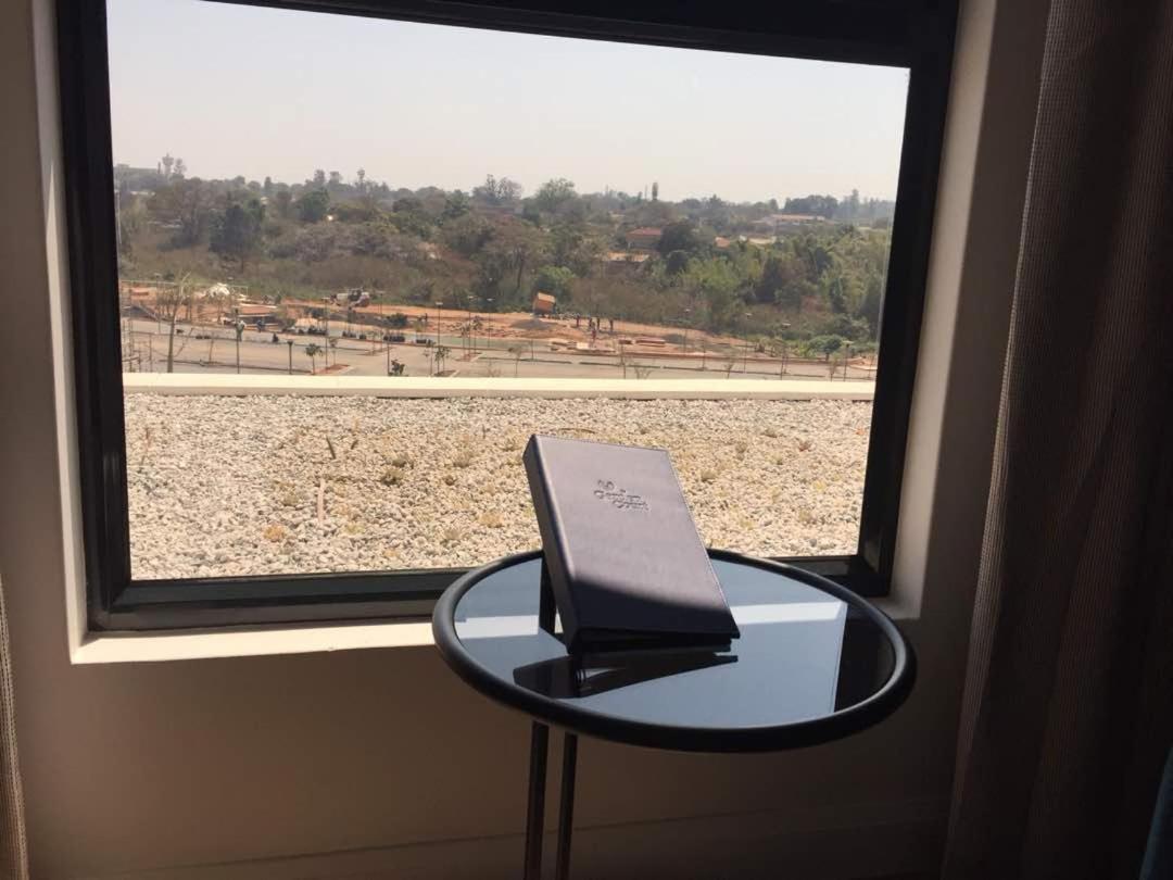 Garden Court Kitwe Hotel ภายนอก รูปภาพ