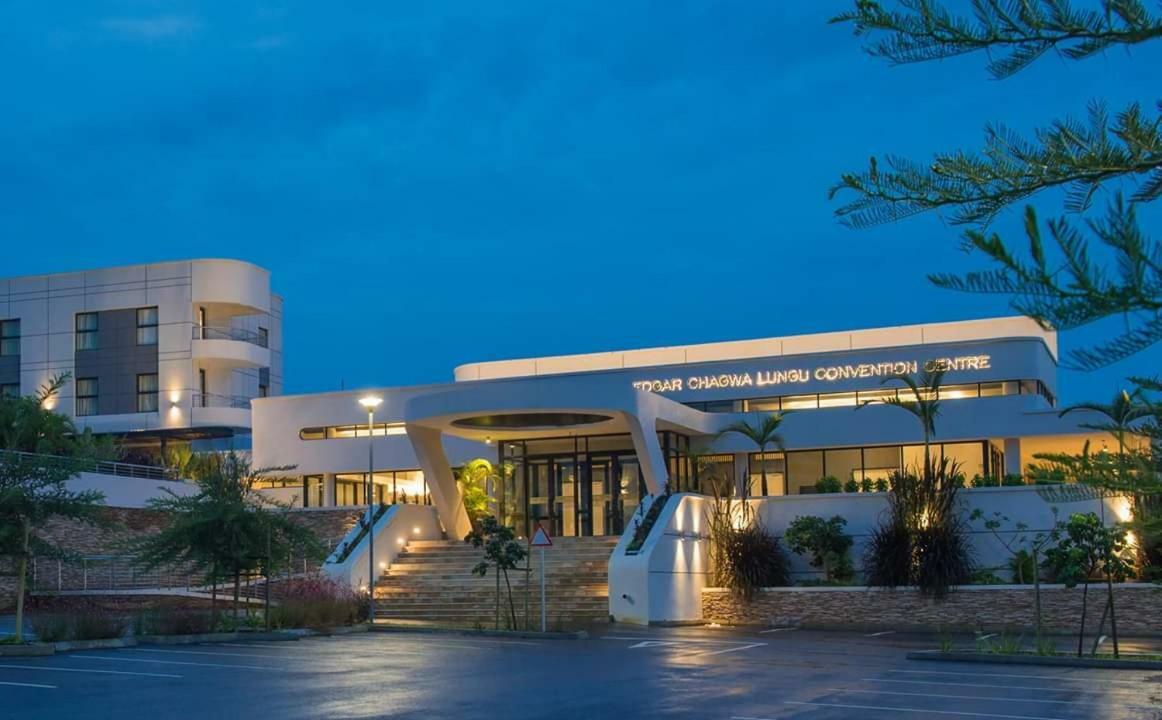Garden Court Kitwe Hotel ภายนอก รูปภาพ