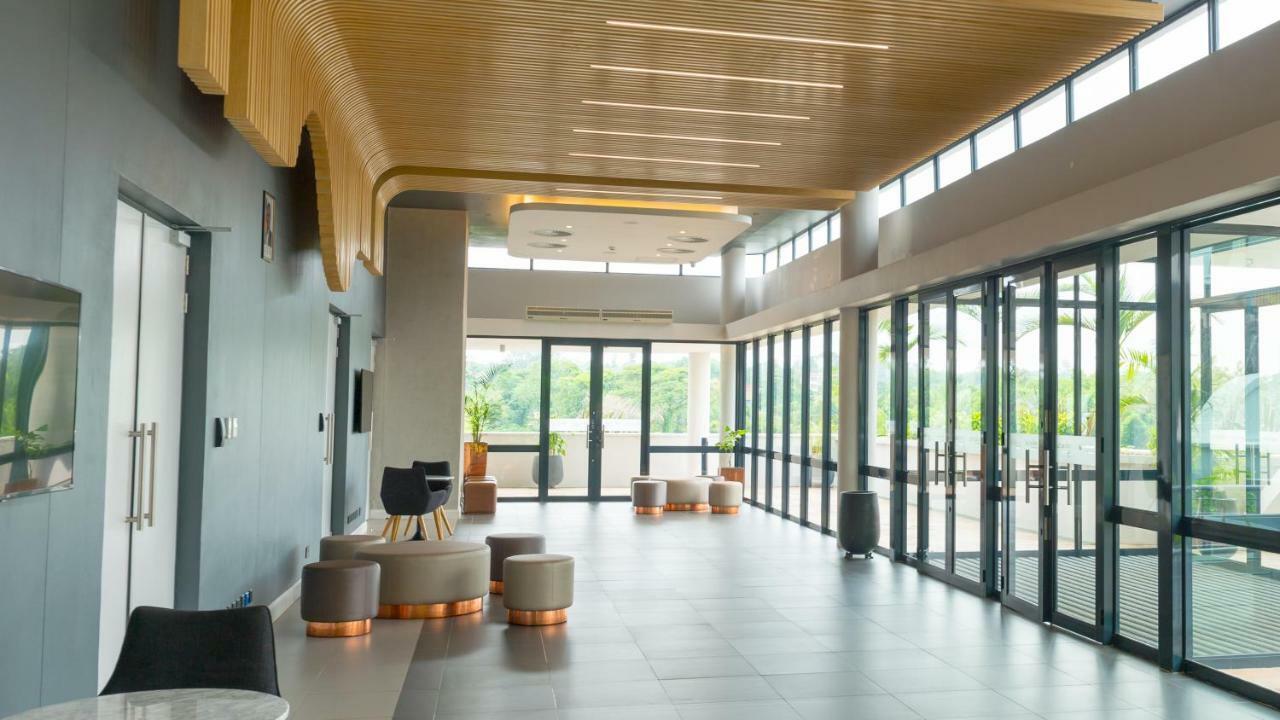 Garden Court Kitwe Hotel ภายนอก รูปภาพ